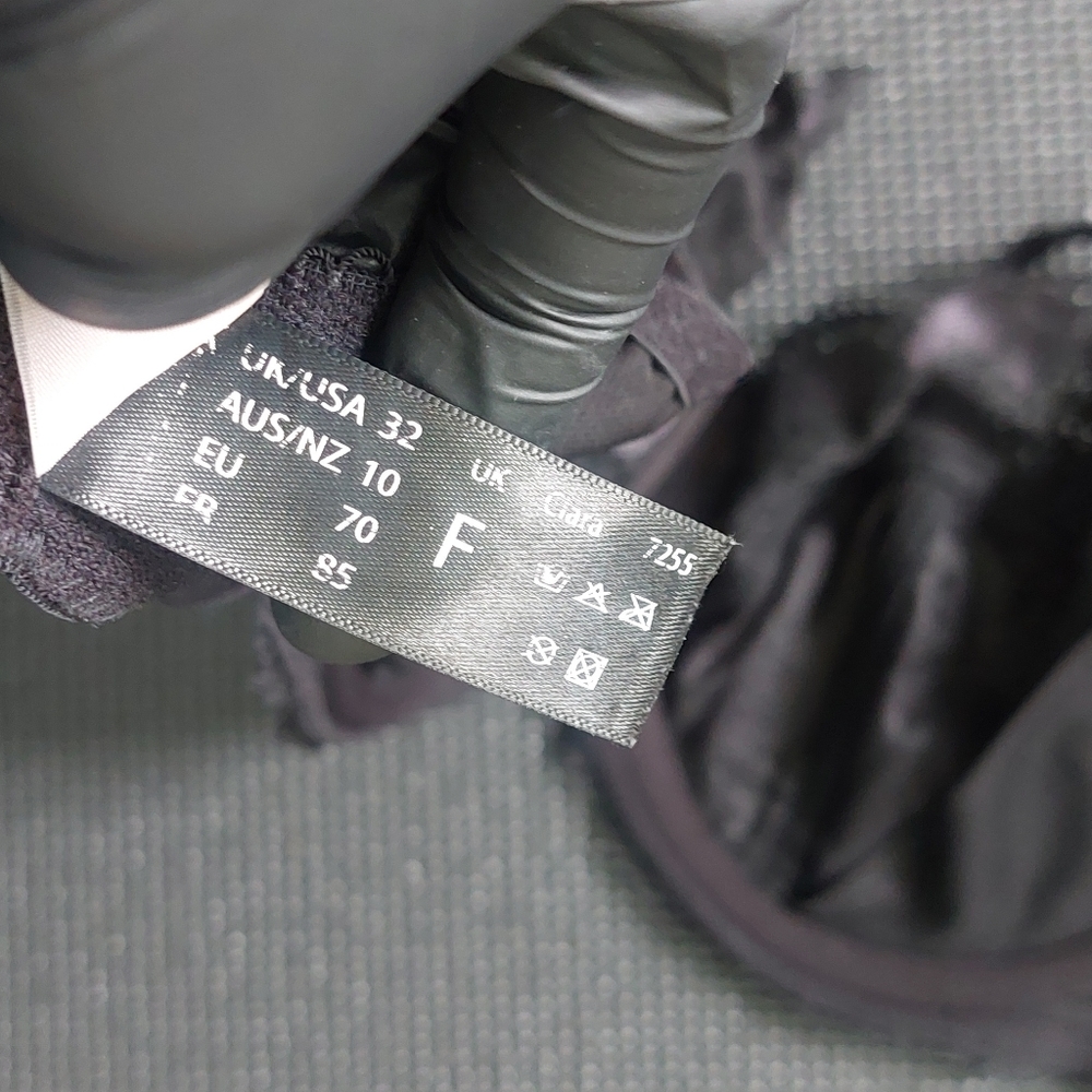 High APEX Bra - Picture 6 of 13